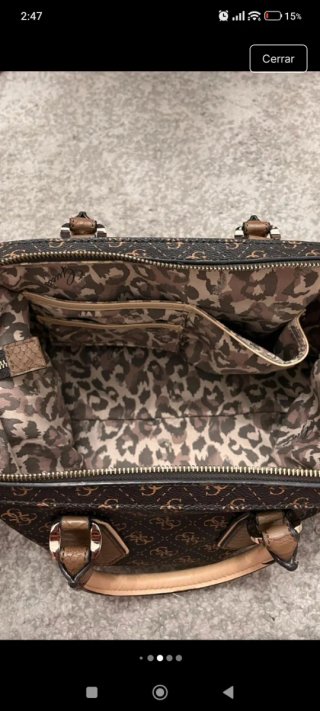 Bolso Guess Marrón y Beige