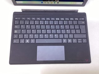 tablet pc microsoft surface pro 7 plus 12.3 (intel core i5/8gb/256gb) (2021)