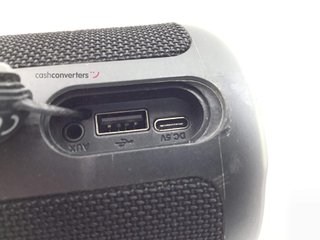 altavoz portatil bluetooth vieta pro