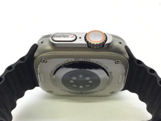 apple watch ultra 2 49mm (gps 4g) titanio