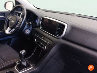 Kia Sportage 1.6 MHEV Business 100kW (136CV) 4x4