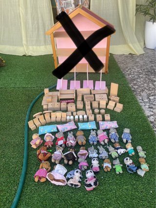 Casa Muñecas Sylvanian Muebles y Figuras