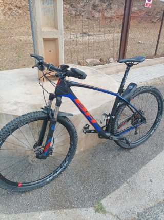 Bicicleta de Montaña Carbono