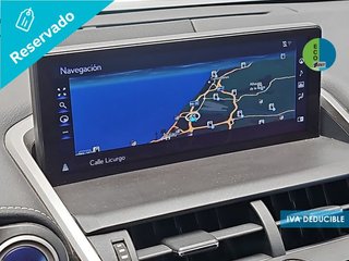 Lexus NX 300h Business Navigation 2WD 145 kW (197 CV)