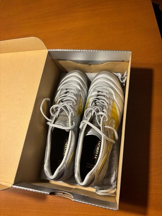 Mizuno Morelia DNA Japan Talla 44