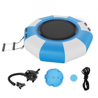 Bouncer de Agua Inflable, Trampolín Recreativo de Agua de 6.5 pies, Plataforma de Salto Portátil para Nadar con Escalera de 3 Pasos y Bomba de Aire Eléctrica, Rebotador Flotante para Niños y Adult...
