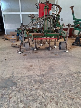Cultivador para emparrados