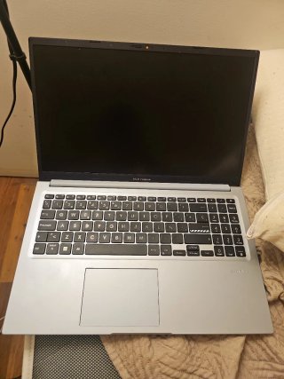 Asus Vivobook 8GB RAM 512GB SSD aceptó ofertas