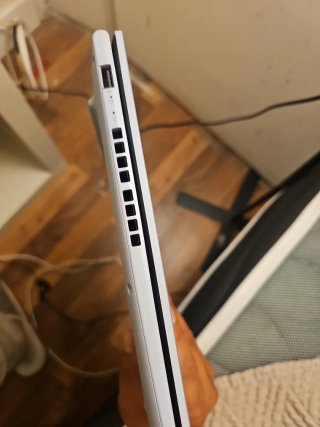 Asus Vivobook 8GB RAM 512GB SSD aceptó ofertas
