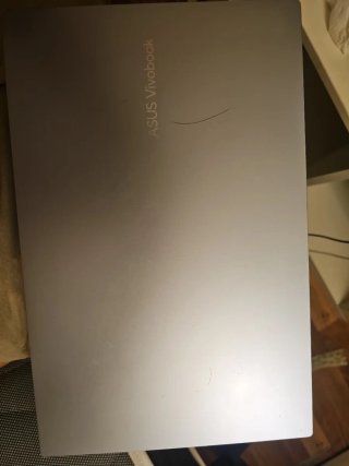 Asus Vivobook 8GB RAM 512GB SSD aceptó ofertas