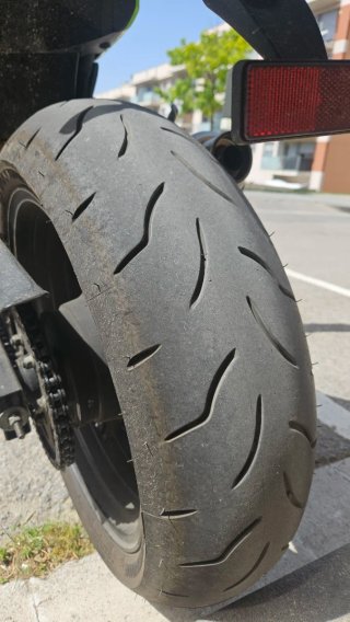 Kawasaki Z750 2008 - 40000 km