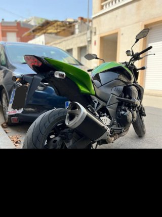 Kawasaki Z750 2008 - 40000 km