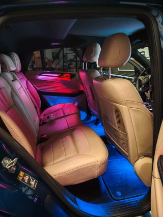 Iluminación ambiental Mercedes GLE