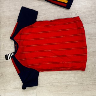 Camiseta y pantalón  España Adidas Talla 20 Niño
