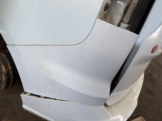PUNTERA PARAGOLPES TRASERA IZQUIERDA Ford Transit Courier (C4A)(2013->)