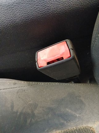 ENGANCHE CINTURON DELANTERO IZQUIERDO Peugeot 3008 (05.2009->)