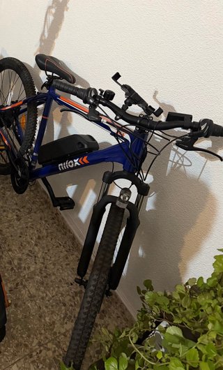 Bicicleta eléctrica Nilox azul
