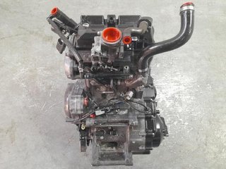 Motor completo honda rc88e x-adv mocep1351083