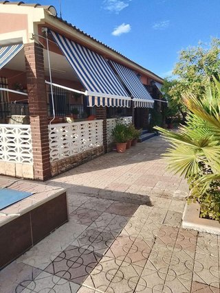 Chalet en venta en Yecla