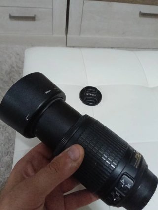 Obiettivo Nikon AF-S 55-200mm VR stabilizzato