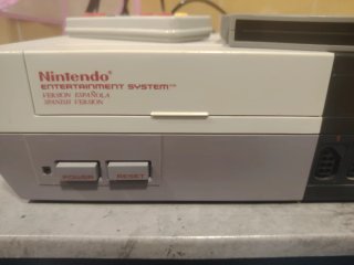 Nintendo NES + Super Mario Bros.