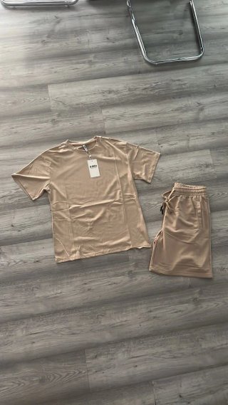 Conjuntos. Sin estrenar buena calidad a 12€