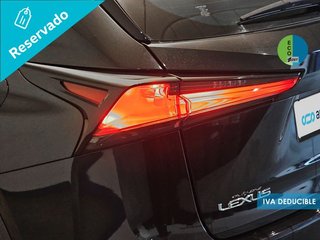 Lexus NX 300h Business Navigation 2WD 145 kW (197 CV)