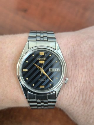 Reloj Seiko 5 vintage azul