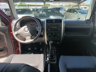 SUZUKI Jimny 1.3i 16V 4WD JLX