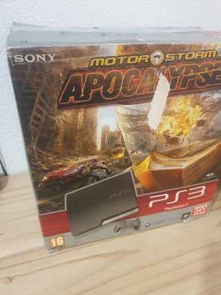Consola PlayStation 3 320GB Negra + Juegos