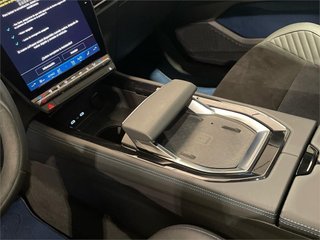 RENAULT Rafale Esprit Alpine full hybrid E-Tech 147kW