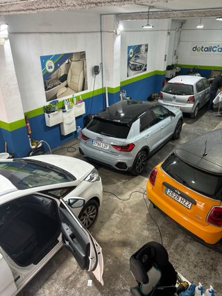 Se traspasa lavadero de coche