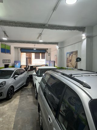 Se traspasa lavadero de coche
