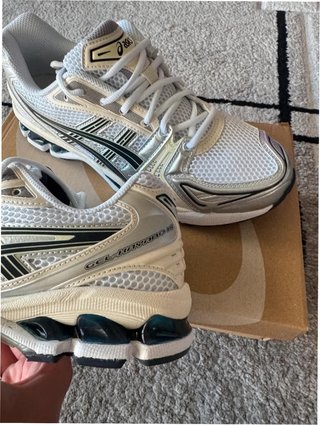 ASICS Gel-Kayano 14 gris plata 100% original