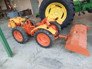 Pasquali 940 Tractor