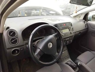 Faro volkswagen 208235 24753500li golf 1.9 mt (105