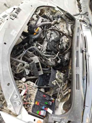 Faro volkswagen 208235 24753500li golf 1.9 mt (105