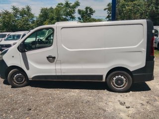 Renault Trafic 120 caballos