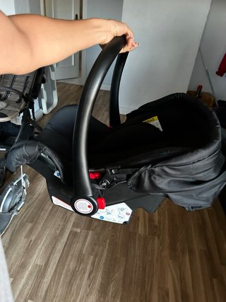 Silla de coche para bebé negra