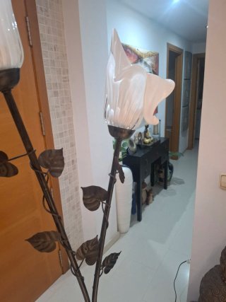 Lámpara de pie forja hojas 175x36cm