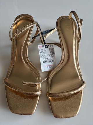 Sandalias Zara Tacon Dorado Talla 38