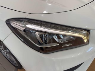 Mercedes-Benz CLA CLA 200 D DCT Shooting Brake