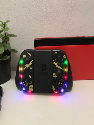 IMPECABLE!! Nintendo Switch OLED + accesorios