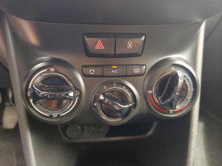 Peugeot 208 Style 5P STYLE 1.2L PureTech 60KW (82CV)