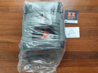 Minimeis gris y naranja con espejo