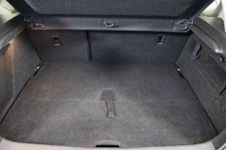 Opel Astra 1.6 SELECTIVE 5P