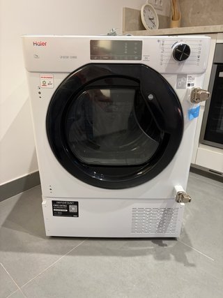 Secadora integrable Haier 7kg, Condensación, Bomba