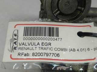 RENAULT TRAFIC COMBI (AB 4.01) 6 - plazas (L2H1) acristalado parcial 2,9t   Combi largo VALVULA EGR