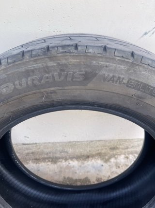 2 Neumáticos Bridgestone Duravis