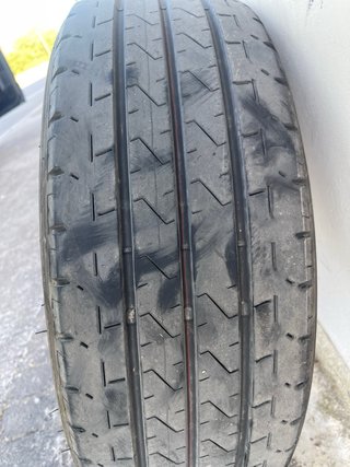 2 Neumáticos Bridgestone Duravis